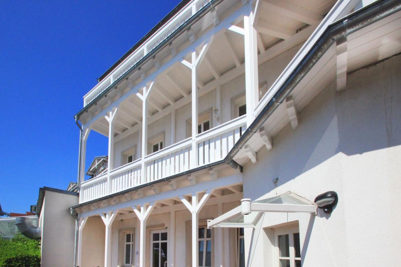 Balkon, Gratis Nutzung Vom Ahoi Erlebnisbad Und Sauna In Sellin - Residenz Strandeck Fewo01 괴렌 외부 사진